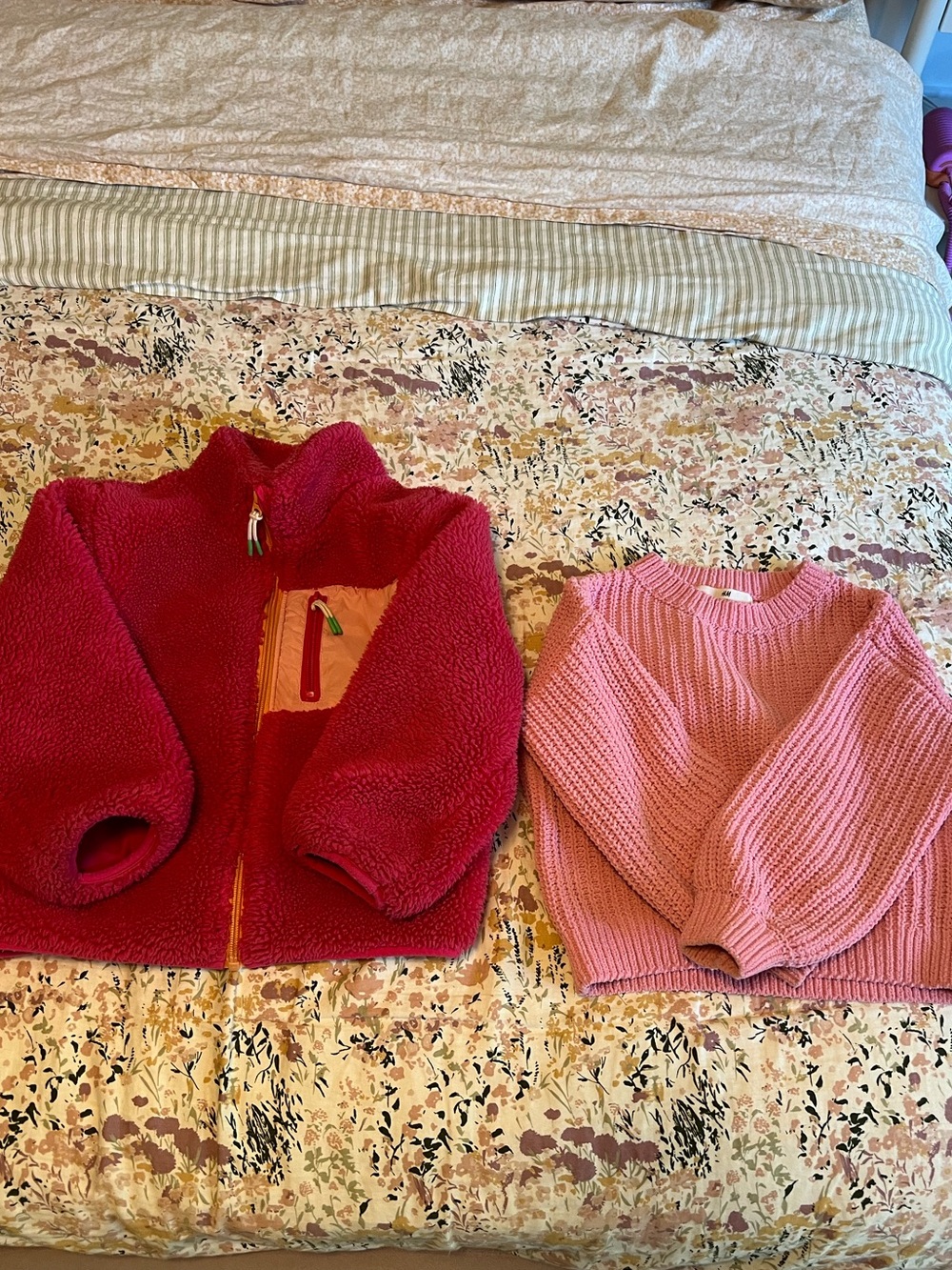 H & M jacket and sweater bundle size 5T/6